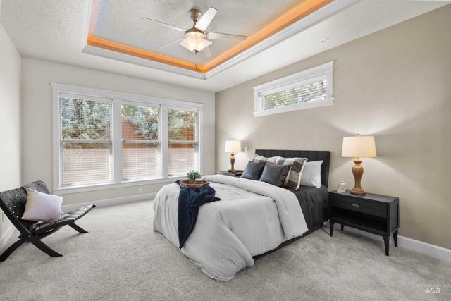 1505 E Summerplace Street, Meridian, ID 83646