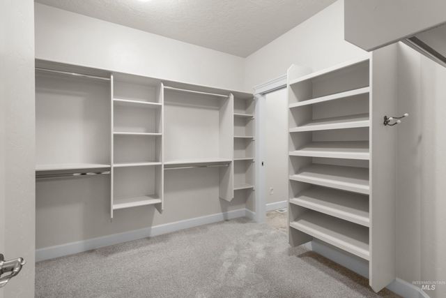 1505 E Summerplace Street, Meridian, ID 83646