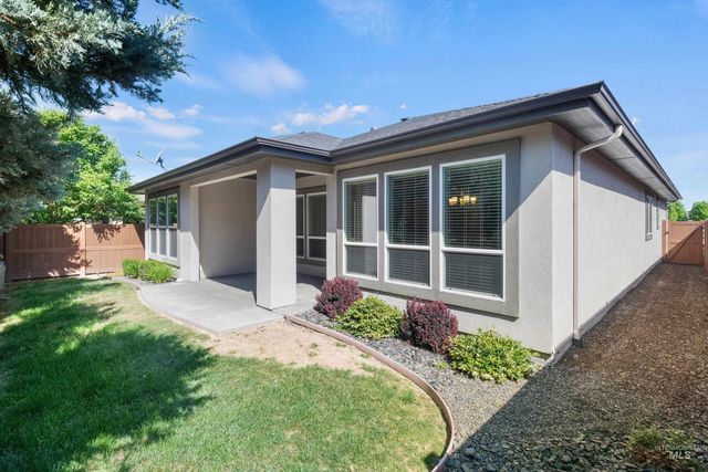 1505 E Summerplace Street, Meridian, ID 83646
