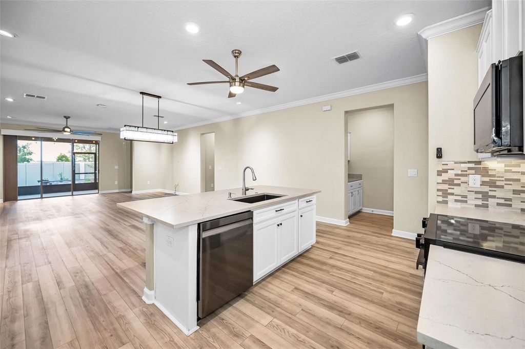 Image 21 of property listing at 31763 CABANA RYE AVENUE, San Antonio, FL 33576