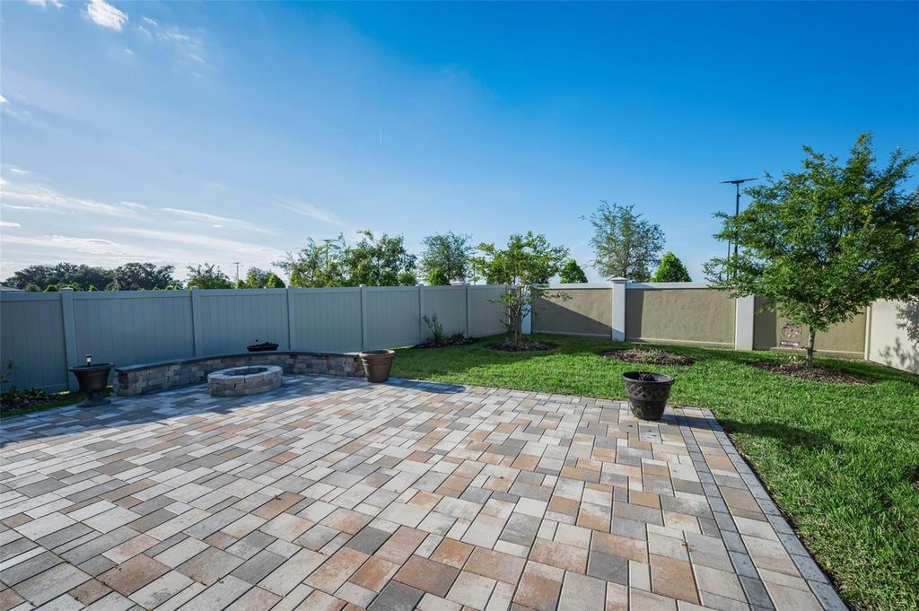 Image 45 of property listing at 31763 CABANA RYE AVENUE, San Antonio, FL 33576