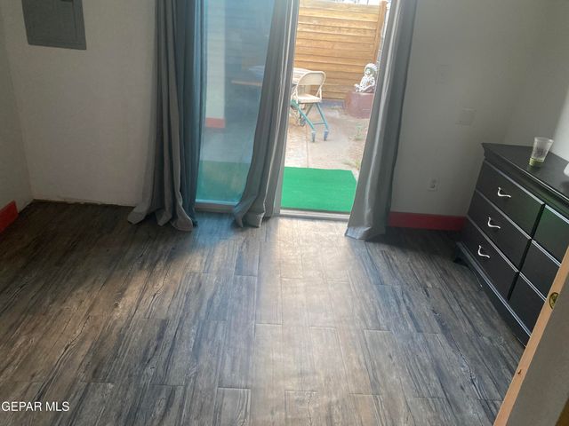 4004 Trowbridge Rear, El Paso, TX 79903