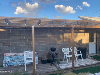 4004 Trowbridge Rear, El Paso, TX 79903