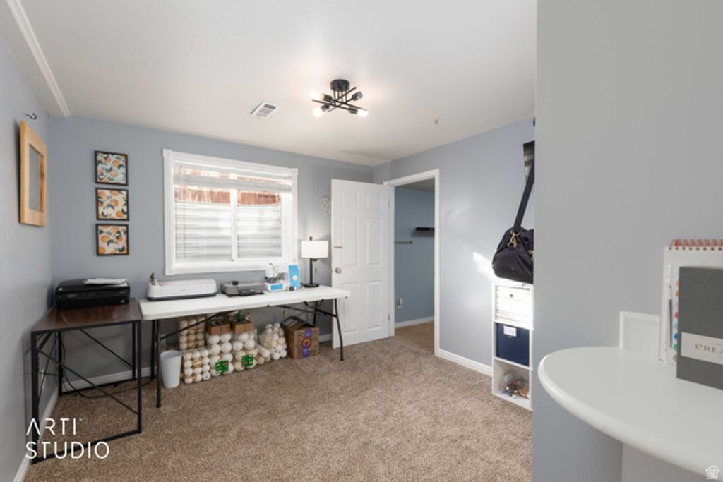 Image 26 of property listing at 1731 E 2825 N, Layton, UT 84040