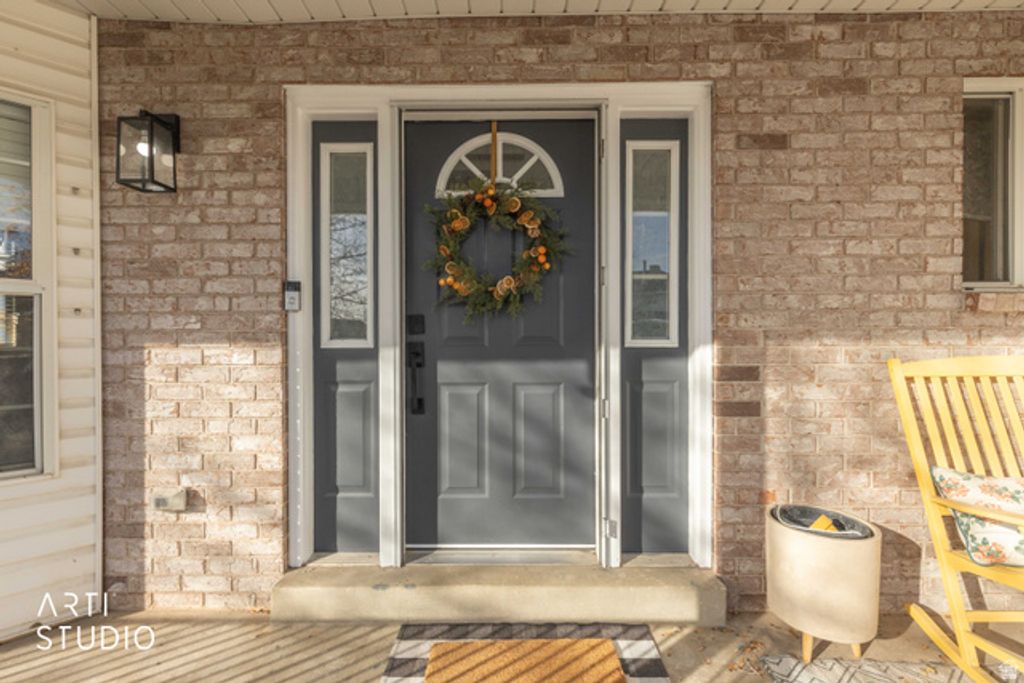 Image 42 of property listing at 1731 E 2825 N, Layton, UT 84040