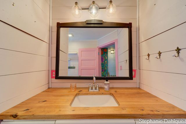 1922 Oak Avenue, North Muskegon City, MI 49445