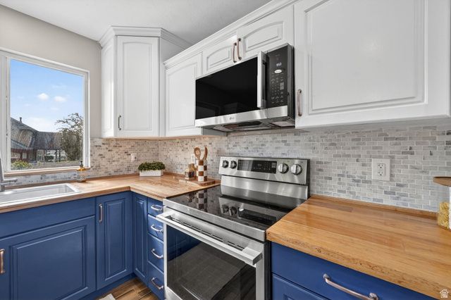 13981 S BARNEYS PEAK CIR, Herriman, UT 84096