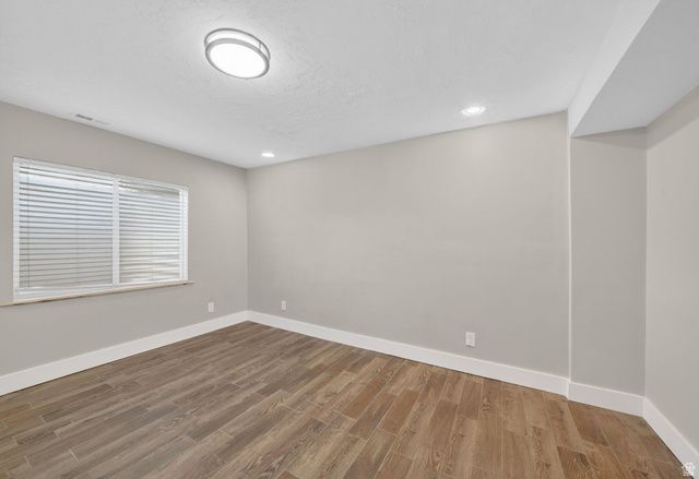 13981 S BARNEYS PEAK CIR, Herriman, UT 84096