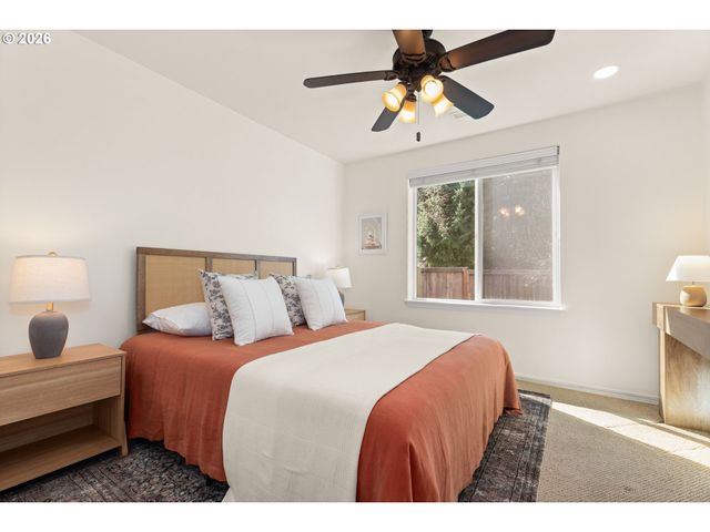 13385 Sw KINGSTON Pl, Portland, OR 97223