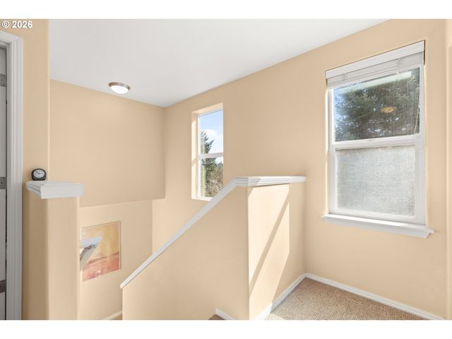 13385 Sw KINGSTON Pl, Portland, OR 97223