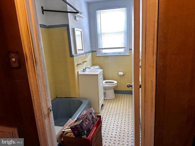 1210 YERKES ST, Philadelphia, PA 19119