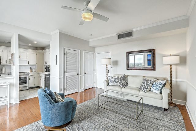 1 King Street 603, Charleston, SC 29401