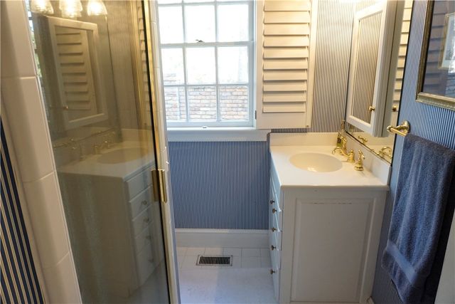 804 Cherokee Circle, Waycross, GA 31501