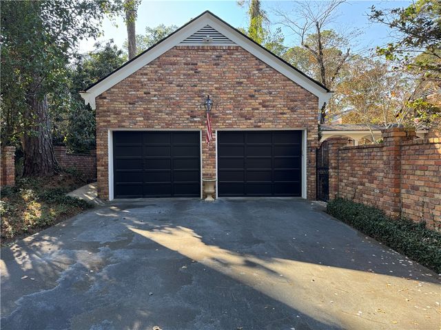 804 Cherokee Circle, Waycross, GA 31501