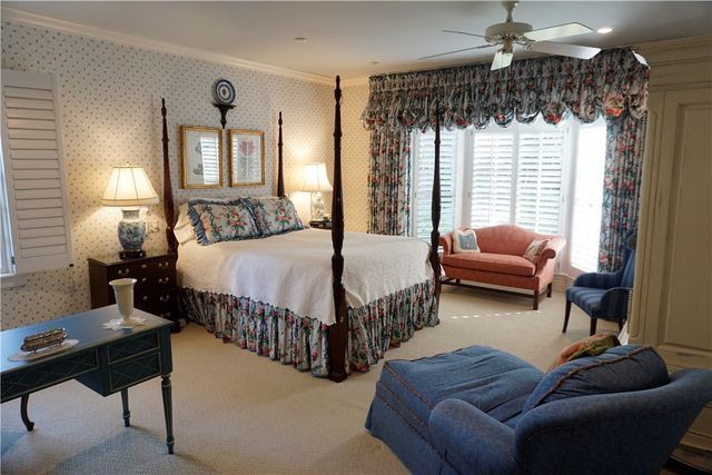 804 Cherokee Circle, Waycross, GA 31501