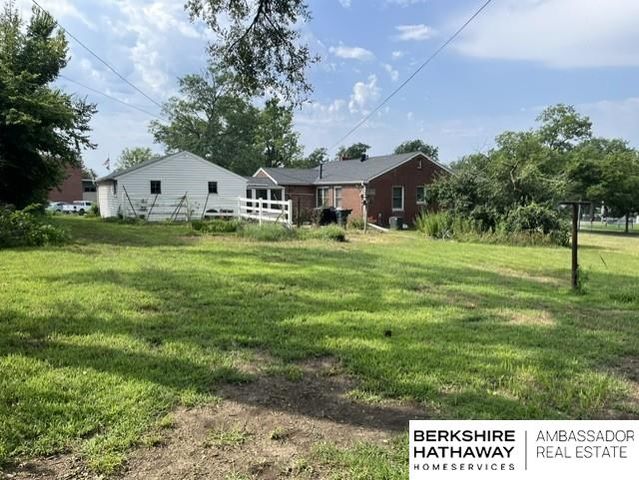 956 S 48th Street, Lincoln, NE 68510