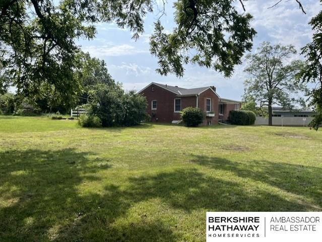 956 S 48th Street, Lincoln, NE 68510