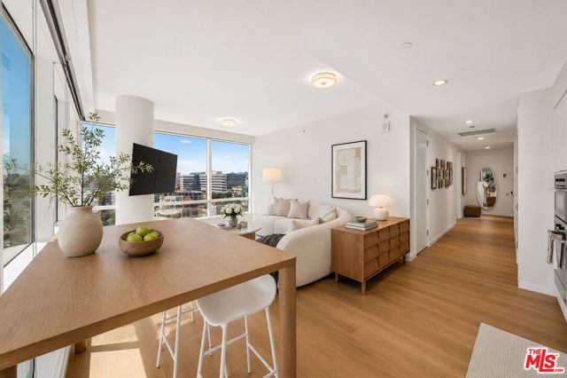 877 Francisco Street 1611, Los Angeles, CA 90017