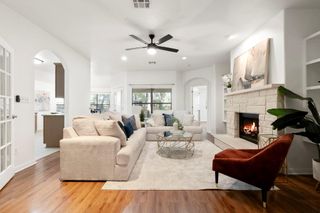 809 Hedgewood DR, Georgetown, TX 78628