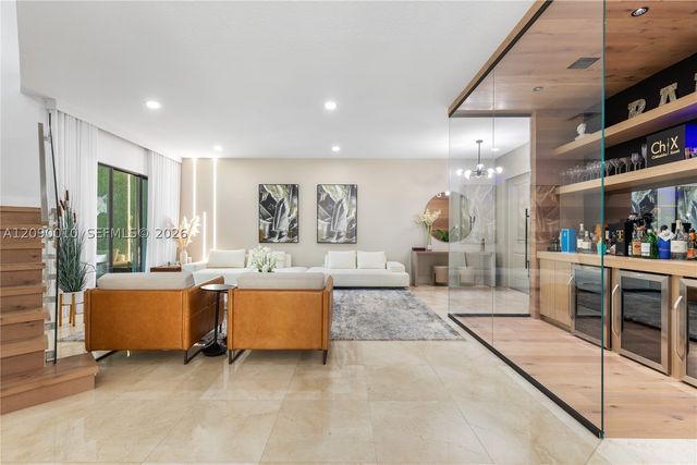 9529 Eden Roc Ct, Delray Beach, FL 33446