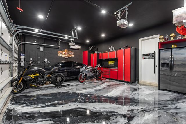 9529 Eden Roc Ct, Delray Beach, FL 33446