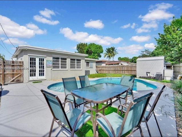 6930 SW 12th St 0, Pembroke Pines, FL 33023