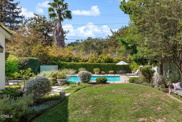 263 Glen Summer Road, Pasadena, CA 91105