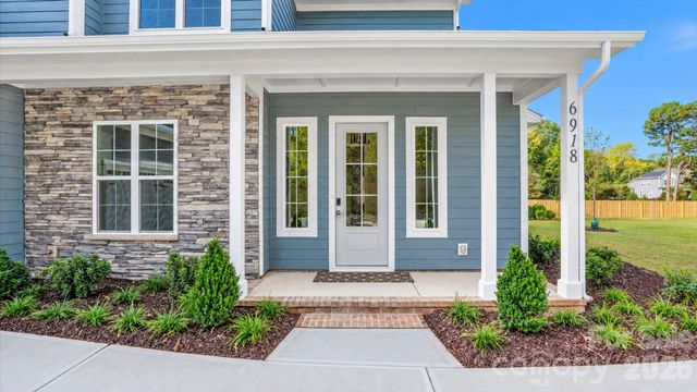 6918 Alexander Road, Charlotte, NC 28226