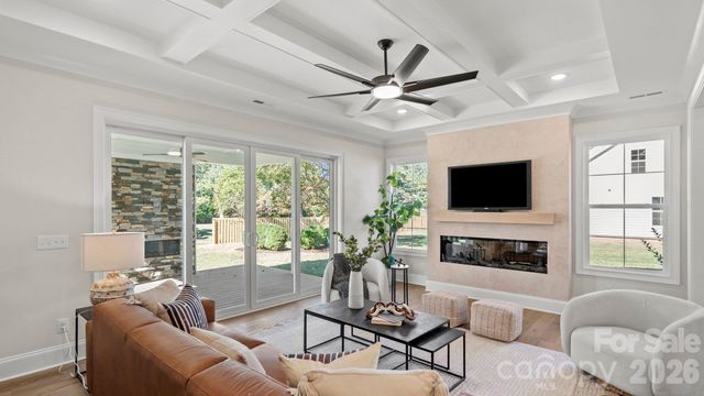 6918 Alexander Road, Charlotte, NC 28226