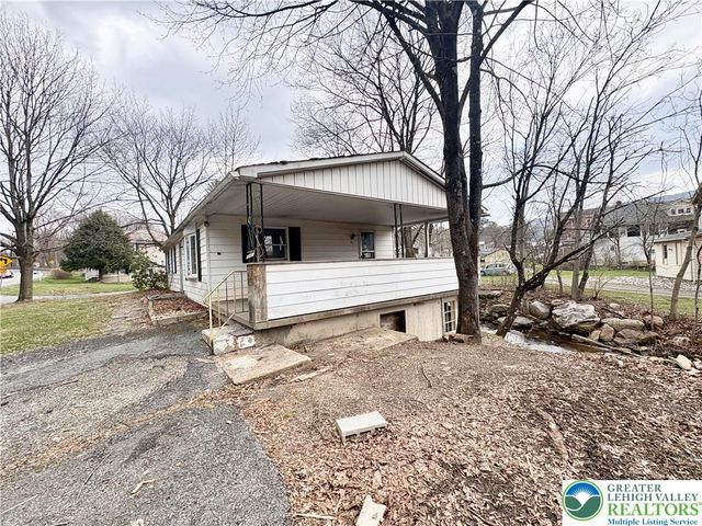 211 Fireline Road, Bowmanstown Boro, PA 18071