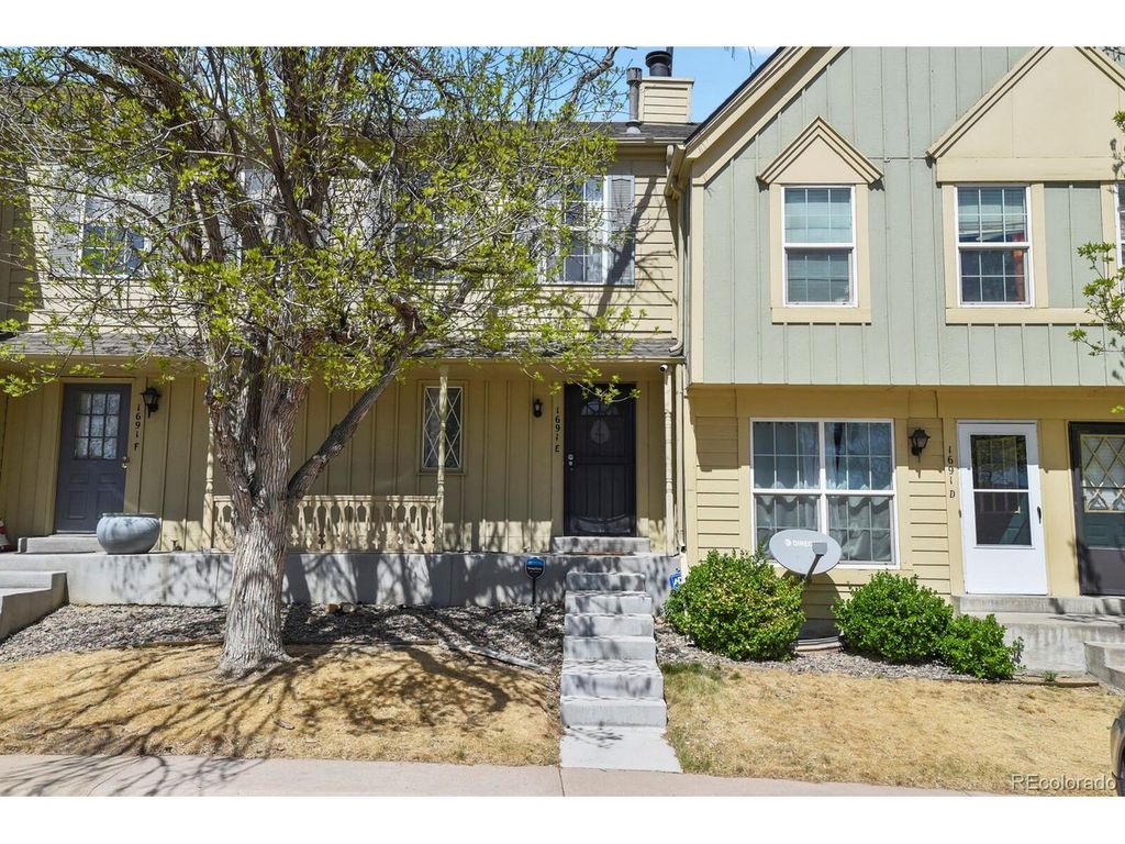 1691 S Idalia Cir E, Aurora, CO 80017