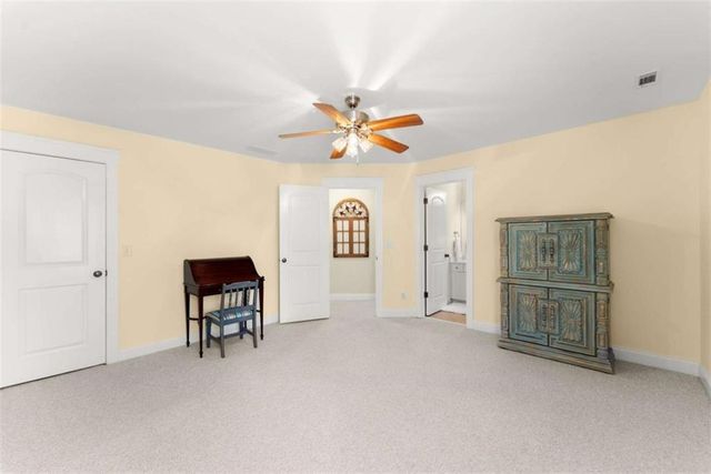 526 Orchard Drive, Clarkesville, GA 30523