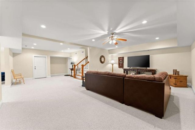 526 Orchard Drive, Clarkesville, GA 30523