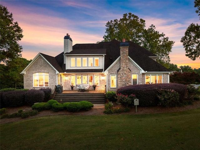 526 Orchard Drive, Clarkesville, GA 30523