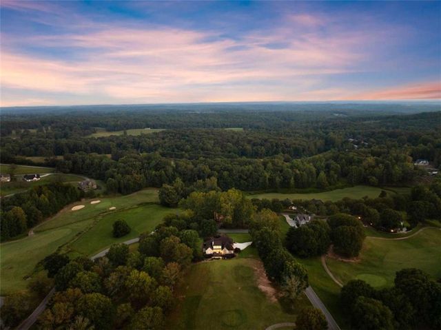 526 Orchard Drive, Clarkesville, GA 30523