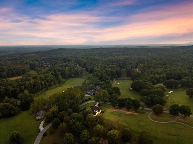 526 Orchard Drive, Clarkesville, GA 30523