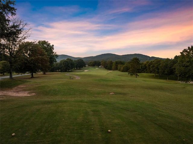 526 Orchard Drive, Clarkesville, GA 30523