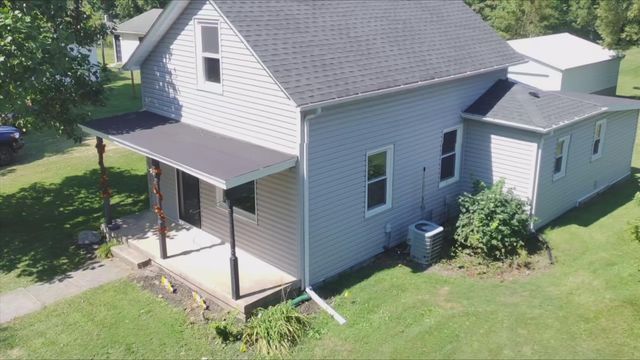 58 North Street, Westville, IN 46391