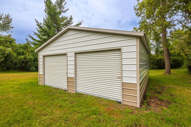 58 North Street, Westville, IN 46391