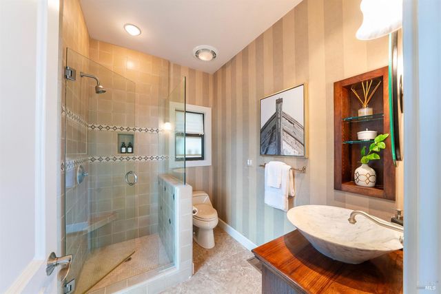 522 Meadowood Ln, St. Helena, CA 94574