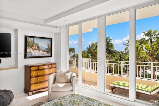 791 Crandon Blvd 603, Key Biscayne, FL 33149