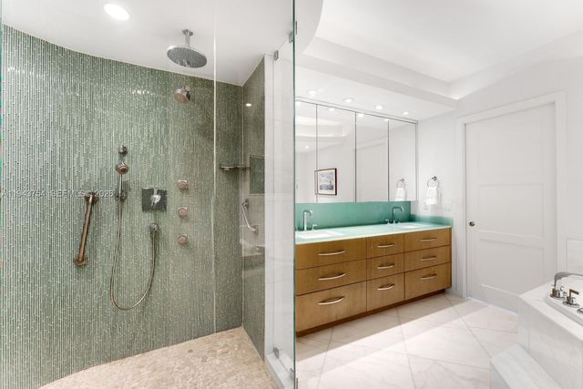 791 Crandon Blvd 603, Key Biscayne, FL 33149