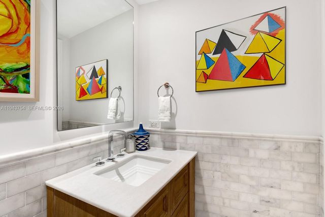 791 Crandon Blvd 603, Key Biscayne, FL 33149