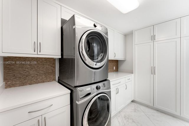 791 Crandon Blvd 603, Key Biscayne, FL 33149