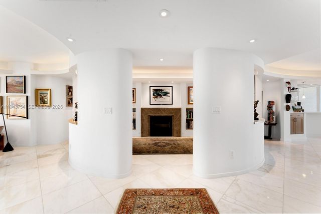 791 Crandon Blvd 603, Key Biscayne, FL 33149