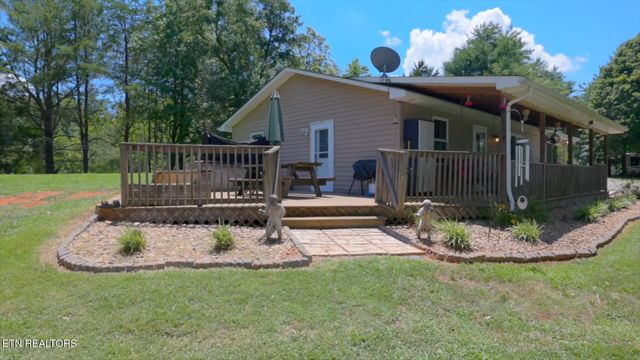 357 Doc Norton Rd, Walland, TN 37886