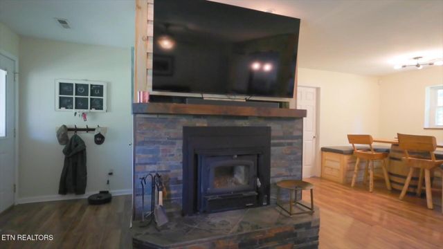 357 Doc Norton Rd, Walland, TN 37886