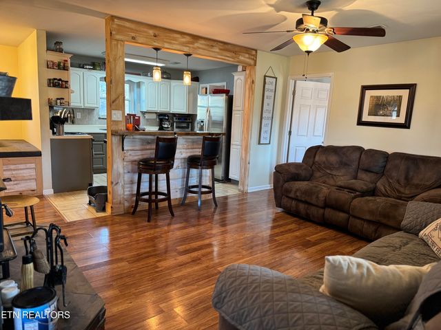 357 Doc Norton Rd, Walland, TN 37886