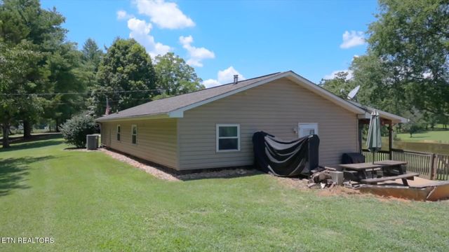 357 Doc Norton Rd, Walland, TN 37886