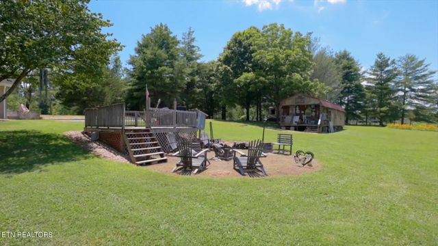 357 Doc Norton Rd, Walland, TN 37886